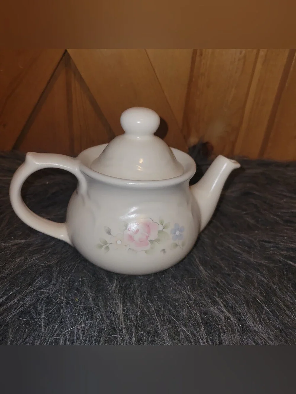 Tea Rose Pfaltzgraff Mini Teapot